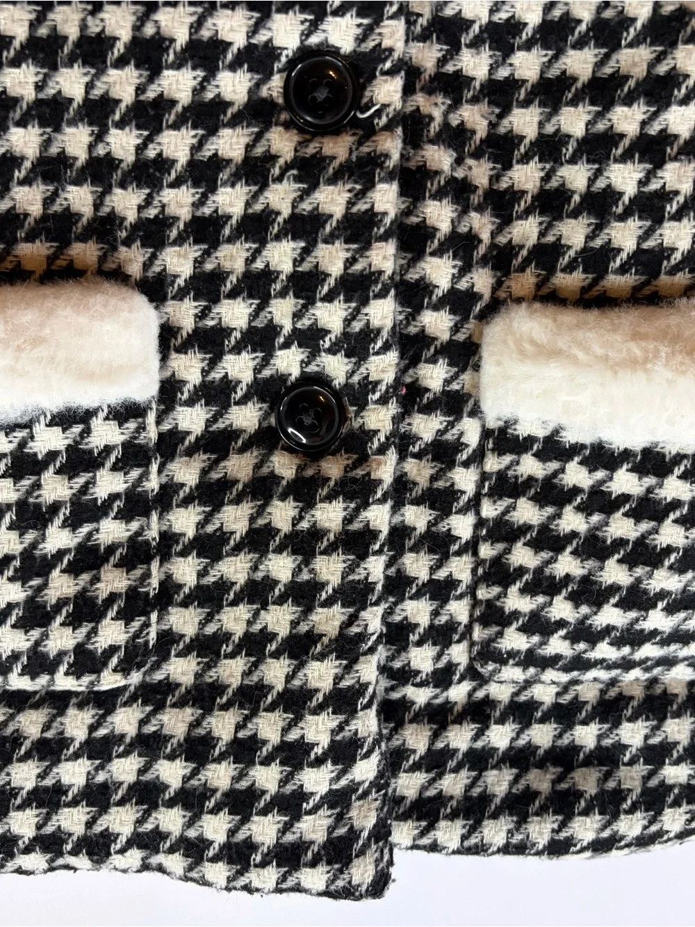 Black and White Houndstooth Coat with Faux Fur Trim 3T EUC